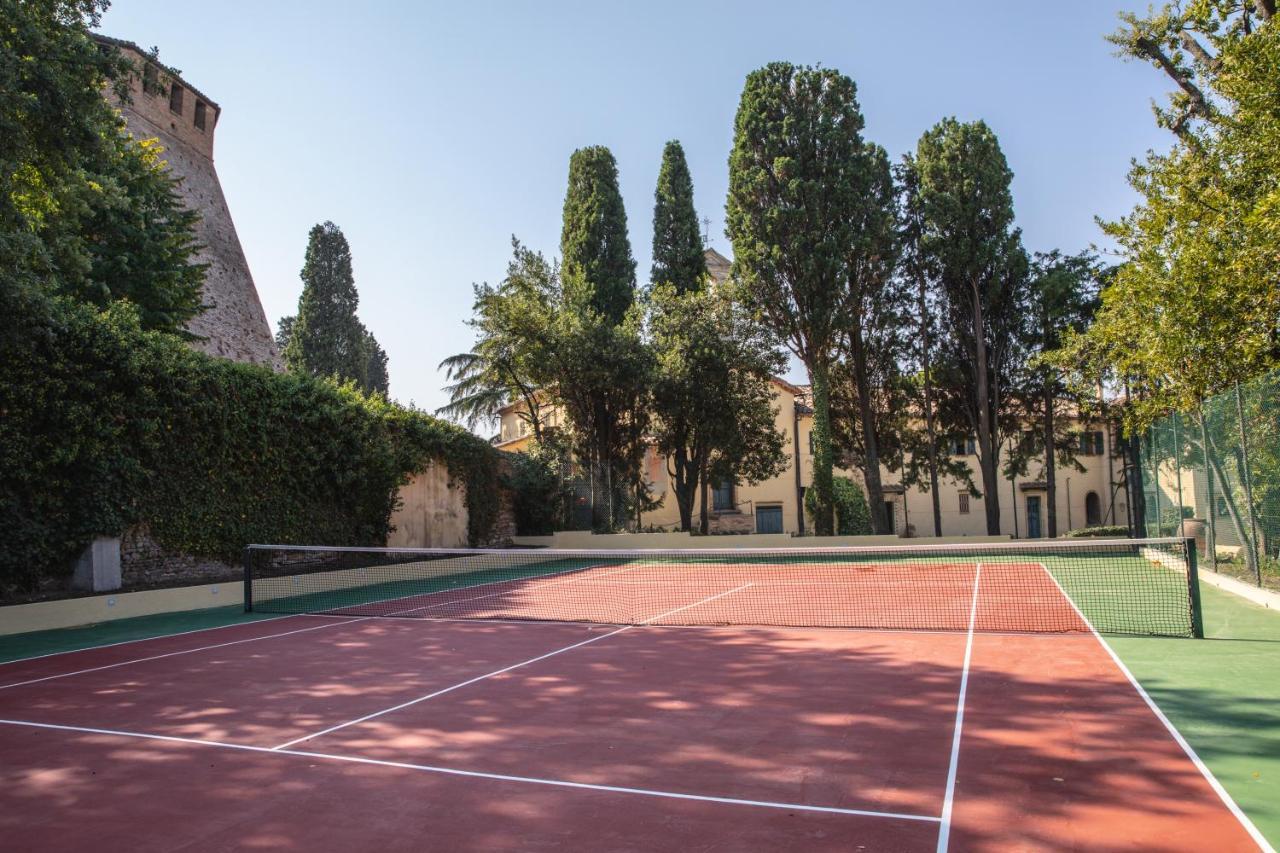 La Loggia Historic Resort Gradara Exterior photo