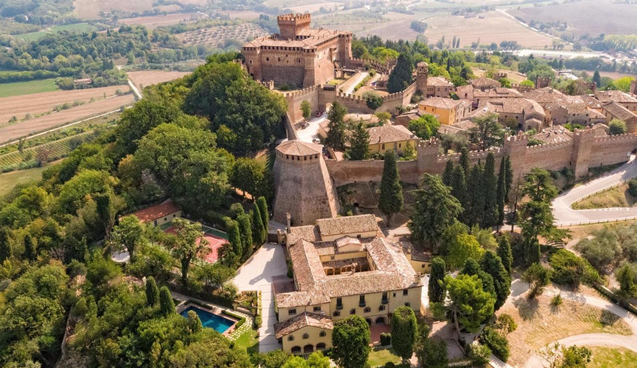 La Loggia Historic Resort Gradara Exterior photo