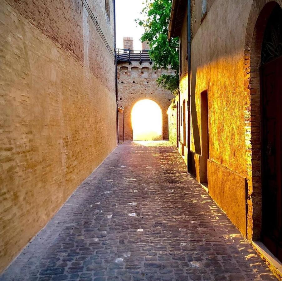 La Loggia Historic Resort Gradara Exterior photo